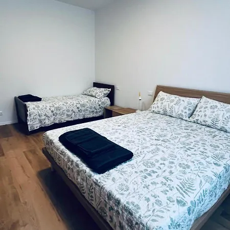 A Li Dai Nutis Venzone